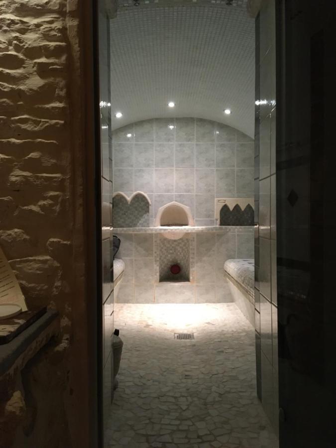 Zen Au Marais Hammam Massages Bed and Breakfast Maillezais Exterior foto